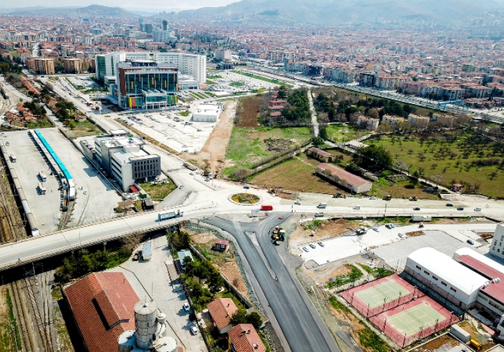        ALPARSLAN TÜRKEŞ BULVARI YENİLENİYOR