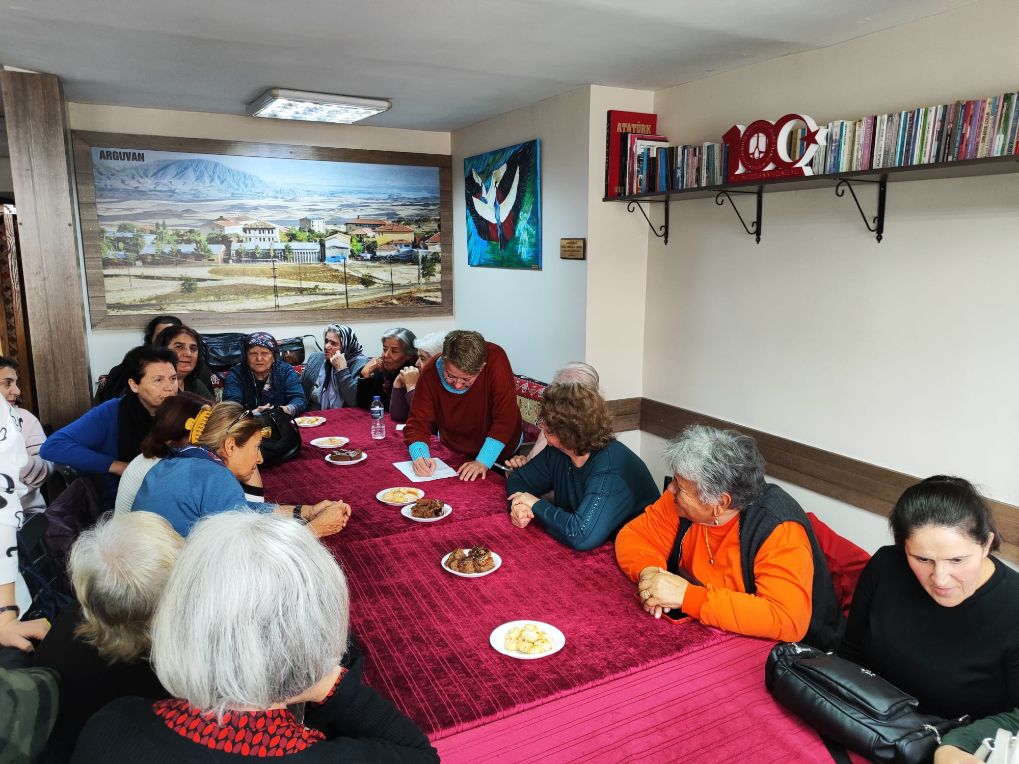 Arguvanlılar Derneği Kadın Kolları Toplandı