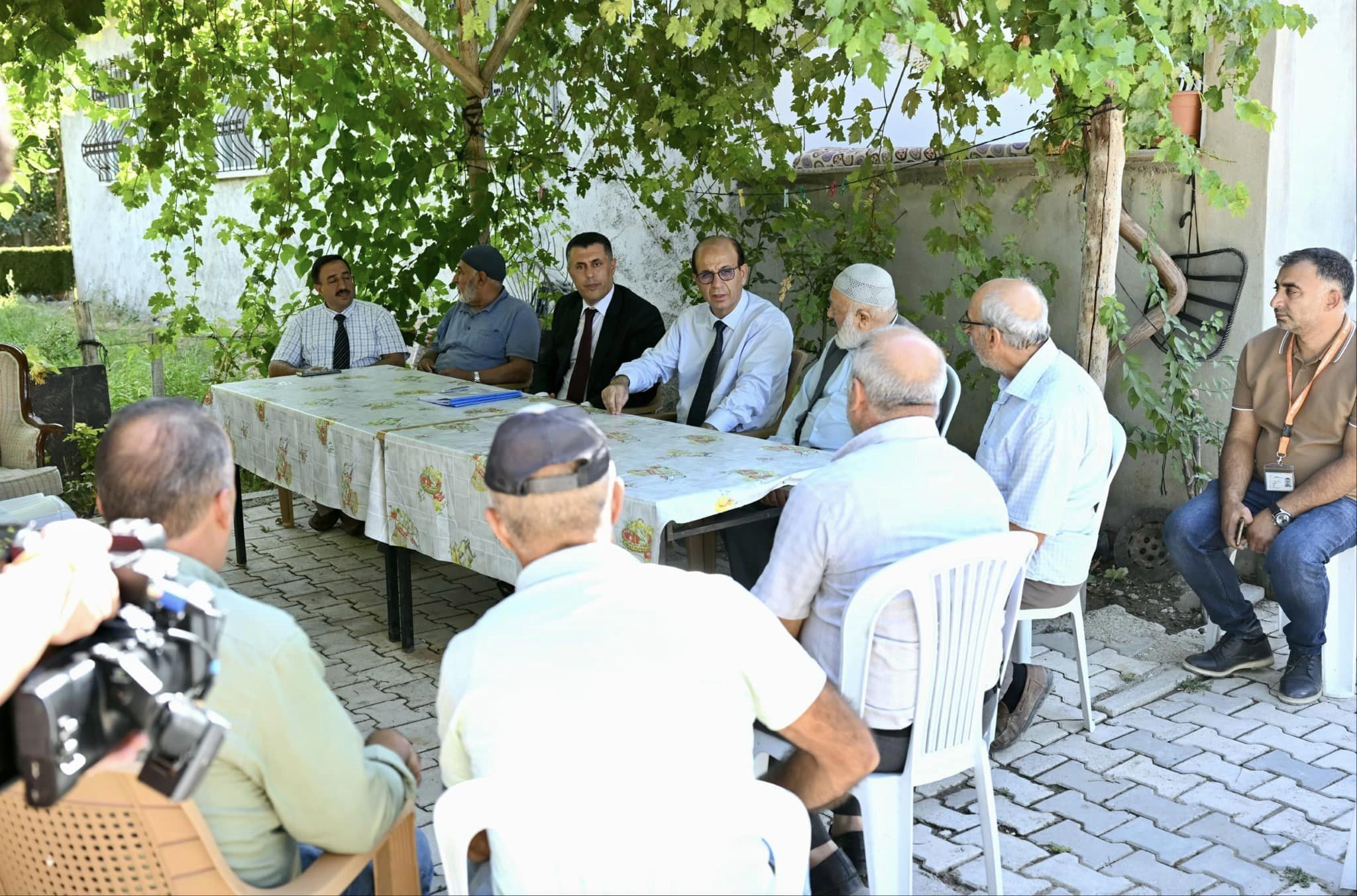 Başkan Geçit, Göktarla da Sorunları Dinledi