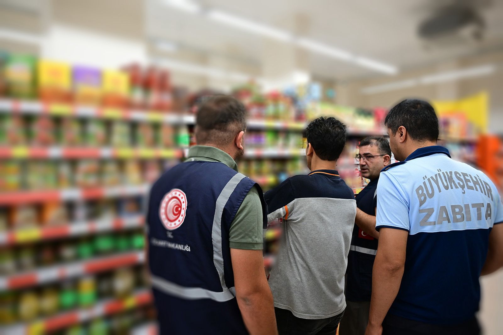 Büyükşehir Ekipleri Piyasa denetimine Çıktı