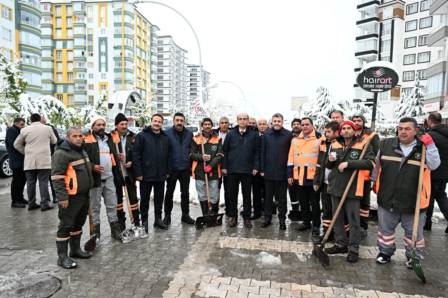 Geçit: Tüm Ekiplerimizle sahadayız