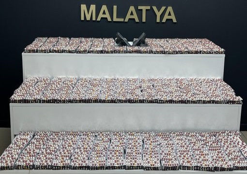 Malatya'da 5 Kişi Kaçak ürünlerle yakalandı