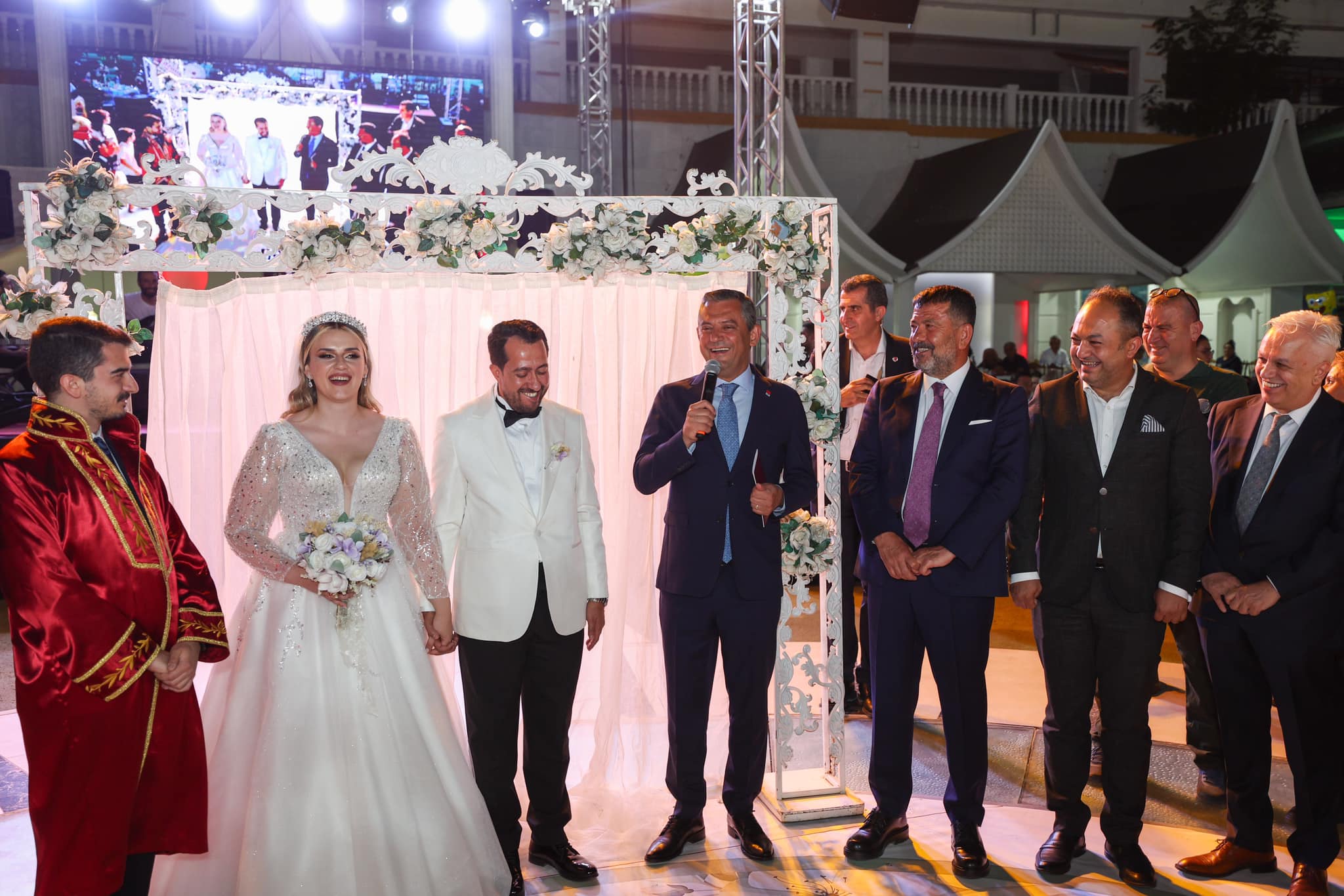 Malatya'da CHP'lileri Buluşturan Düğün