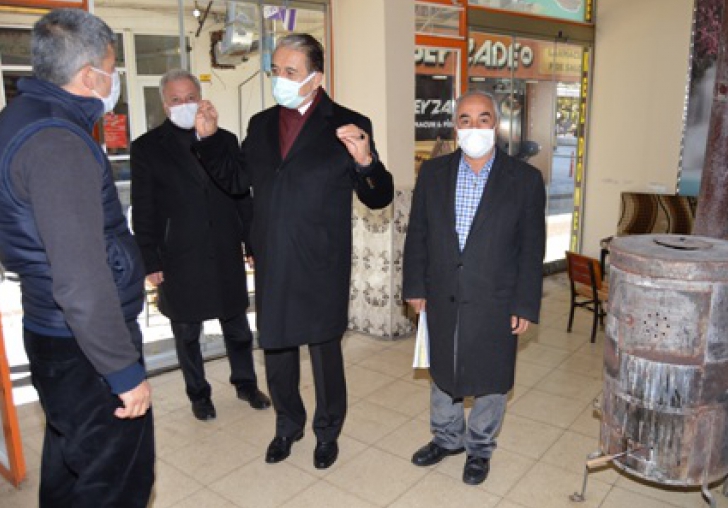 Malatya'da Esnaf ilk gününde kendi kendini denetledi