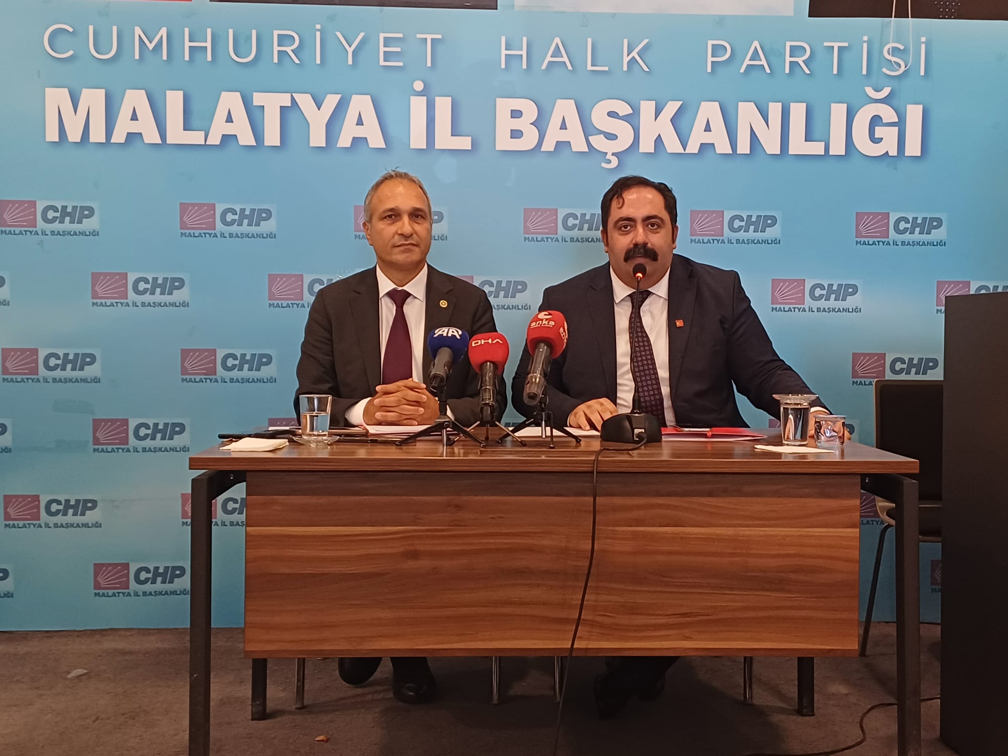 Malatya'da Güçlendirilen Okullar Bile Yıkılıyor