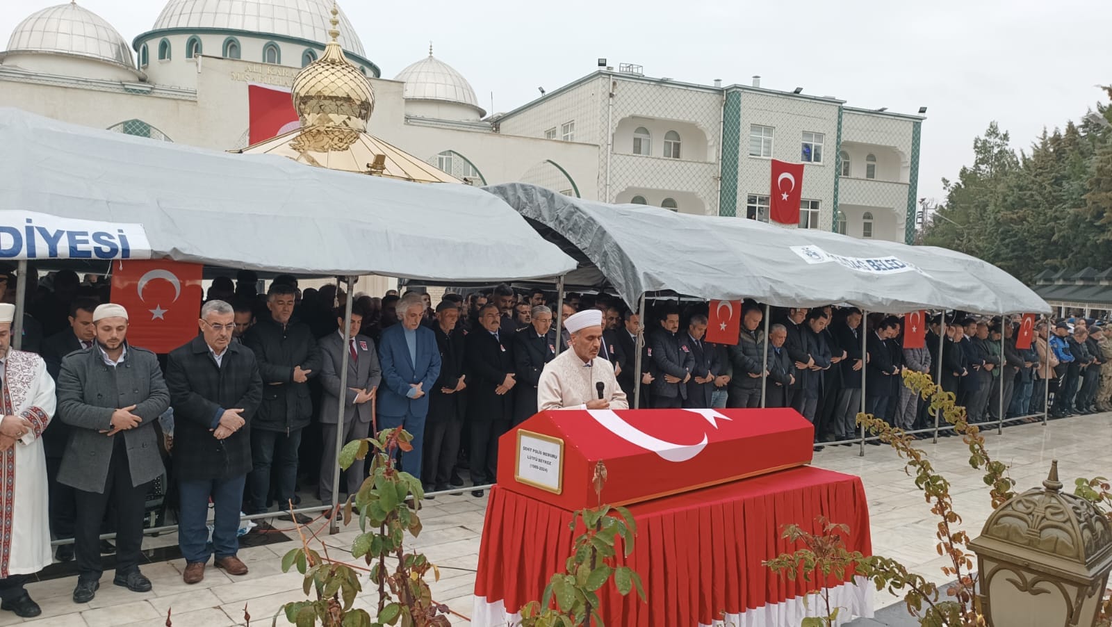 Şehit Polis Memuru Akçadağ'da Toprağa Verildi