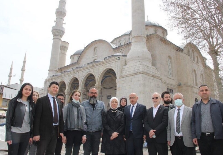 Tarihi Yeni Cami Ramazan'da İbadete Açıldı