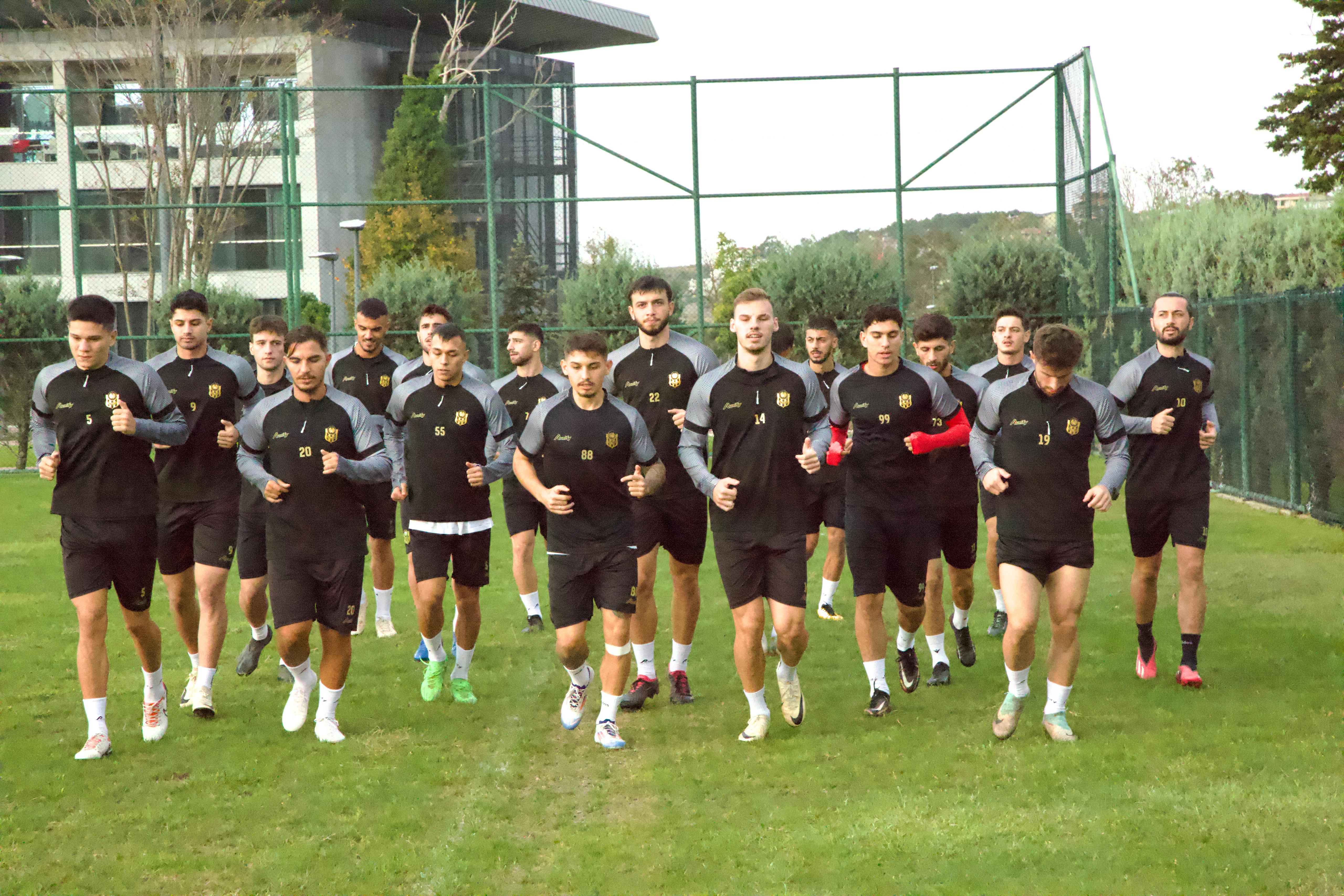 Yeni Malatyaspor  Milli Takımlar Tesislerinde Hazırlanıyor