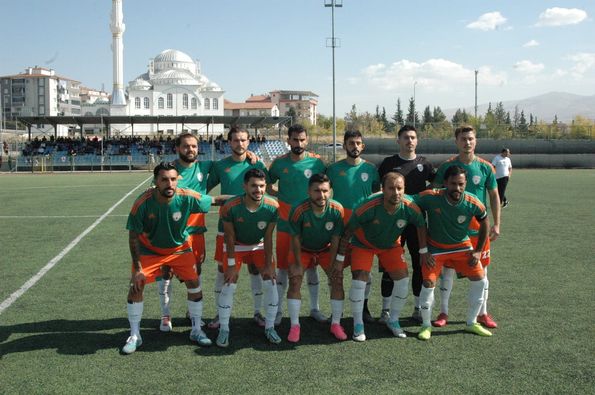 Yeşilyurtspor, Elbistanspor'u Ezdi Geçti: 0-8