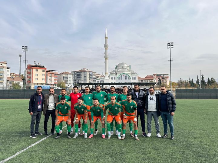 Yeşilyurtspor Emin Adımlarla Şampiyonluğa İlerliyor: 0-1